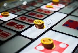 Dashboard platform majubos menampilkan berbagai kategori permainan dan sportsbook